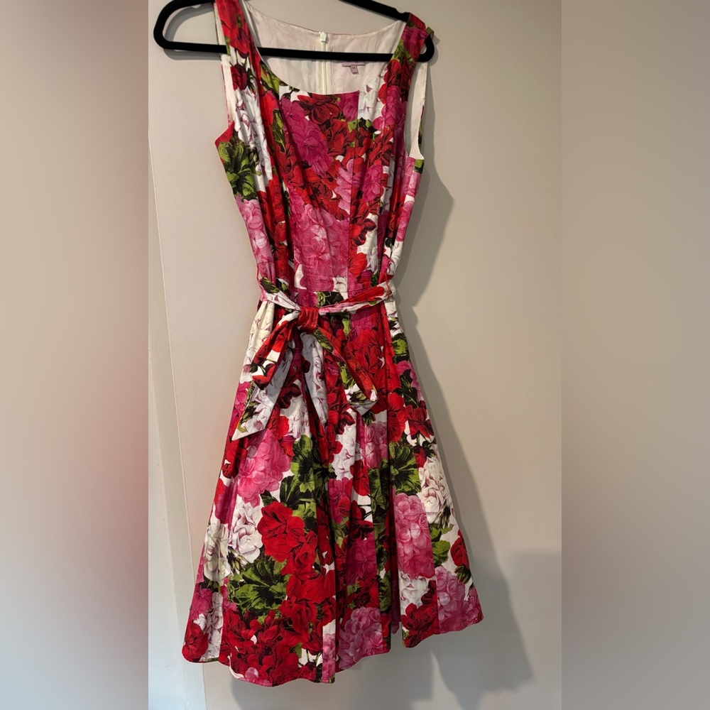 Floral Sleeveless Dress - Red and Pink